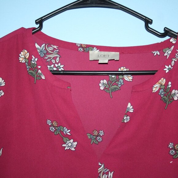 LOFT Outlet Small Women's V-Neck Button Sleeve Maroon Floral Top - Picture 16 of 16